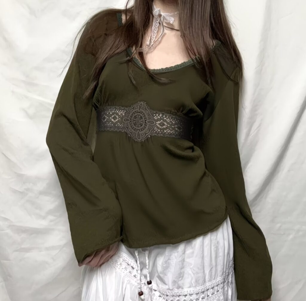 Miss forest fairy top